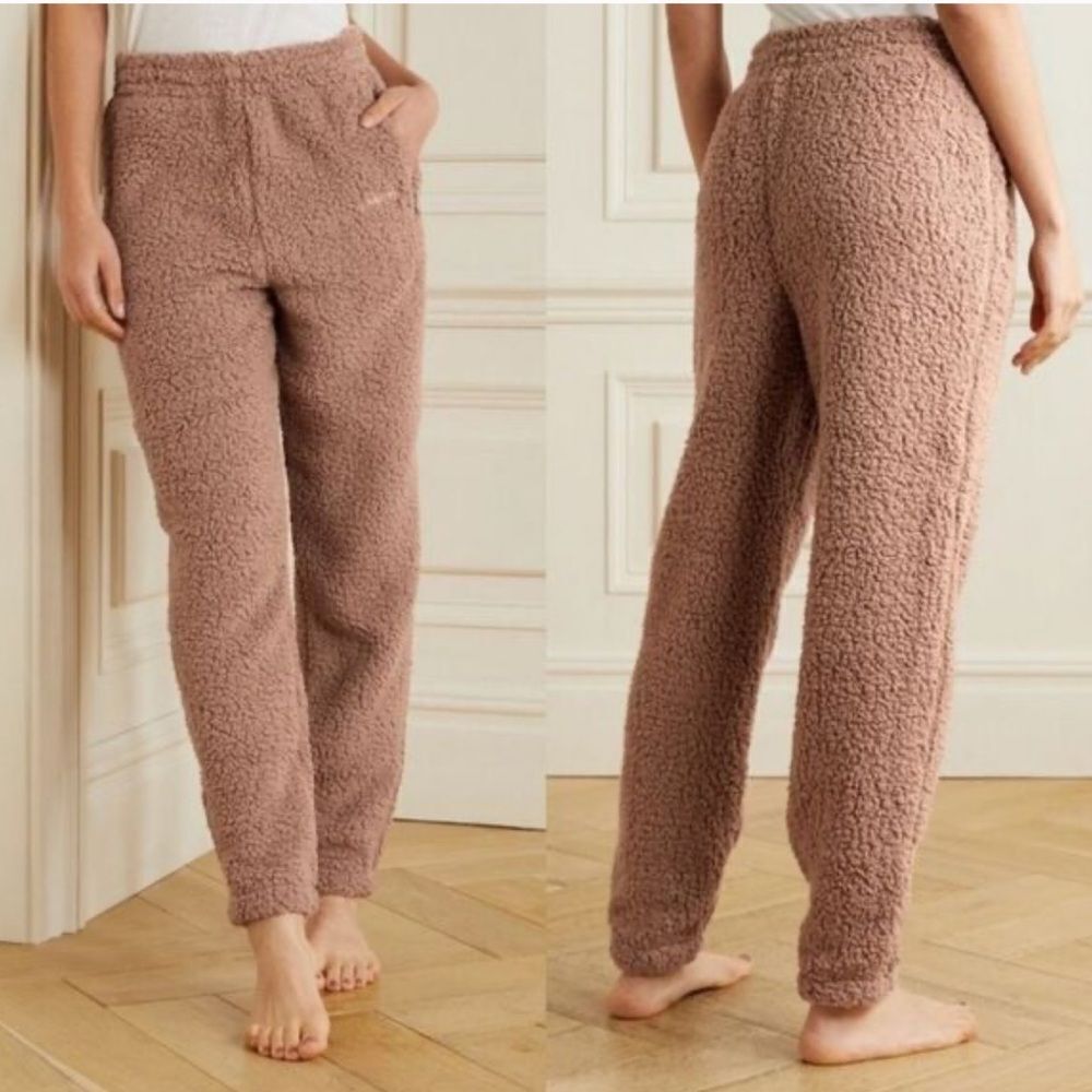 SKIMS Women's Tan cozy knit Desert Sherpa Teddy Jogger Pants Size S/M